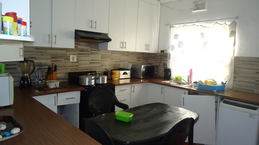 2 Bedroom Property for Sale in Brooklyn Western Cape